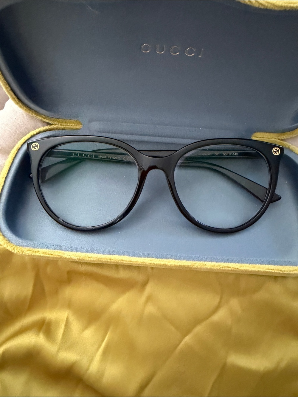 Gucci Round Black Acetate Women's Glasses with Gold Logo